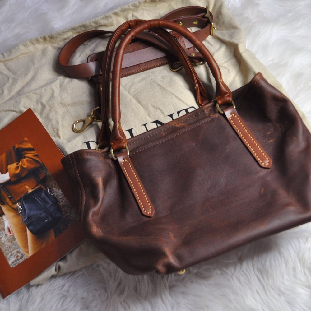 Fount Purse Never Been Worn. New with Tags